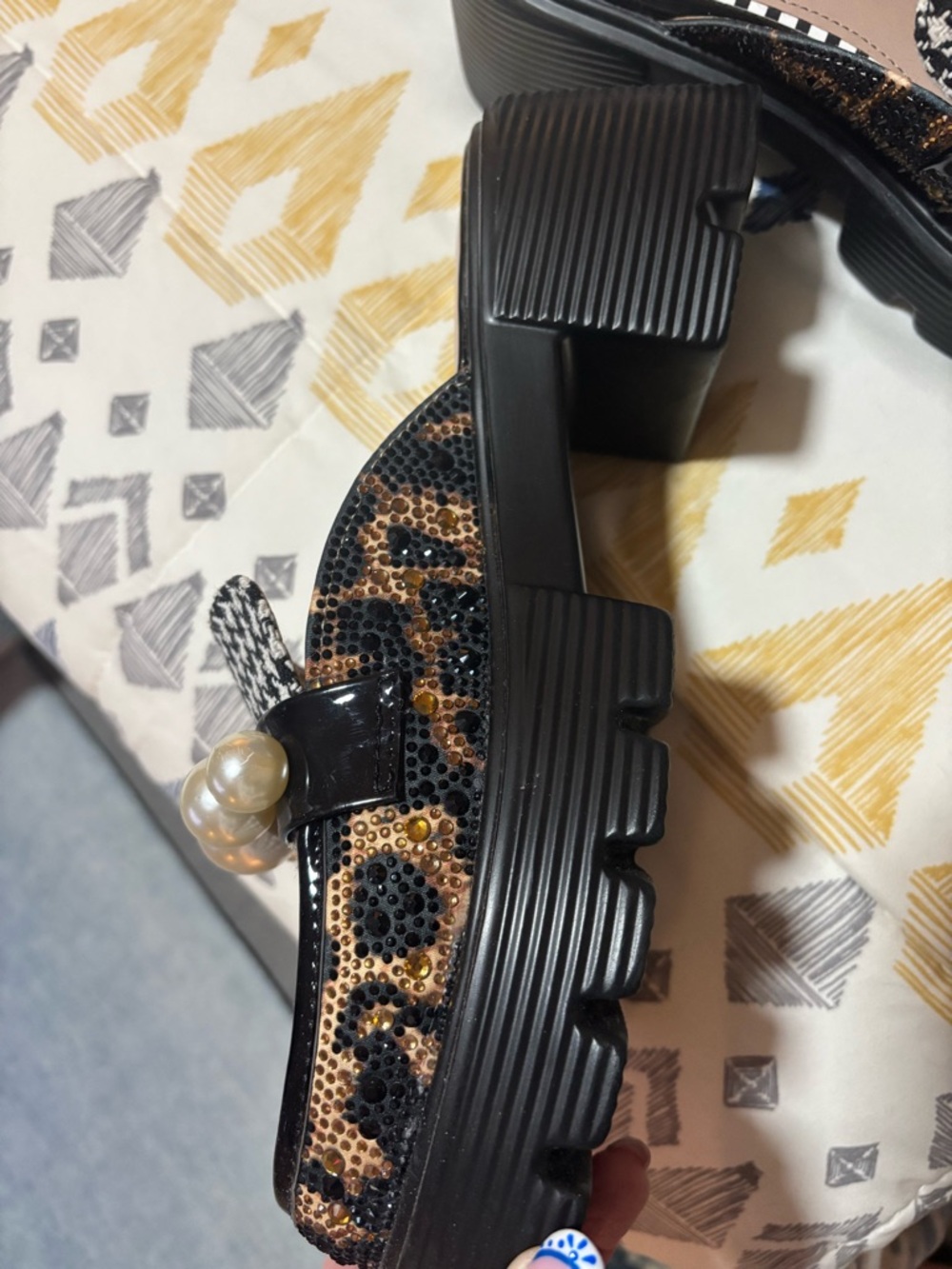 Betsey Johnson Black & White Houndstooth Pearl-Trim Mules. Haizel. - Picture 4 of 5